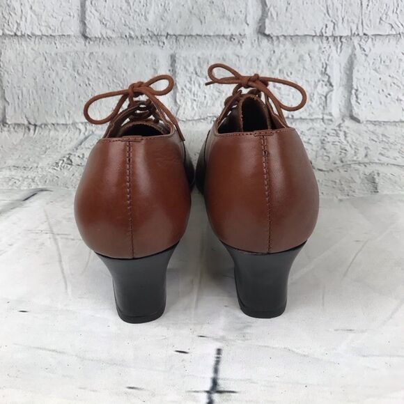 Kings Bay Laced Up Shoes - Picture 3 of 6